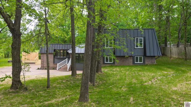 130 Garland Drive, Paducah, KY 42001