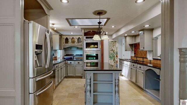 130 Garland Drive, Paducah, KY 42001