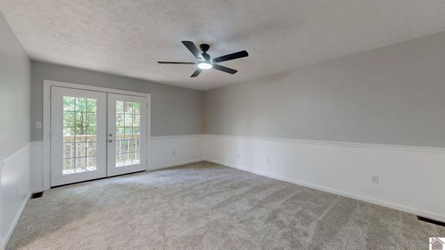 130 Garland Drive, Paducah, KY 42001