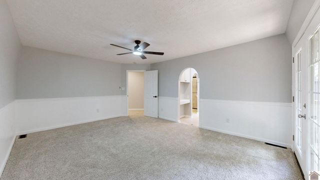 130 Garland Drive, Paducah, KY 42001