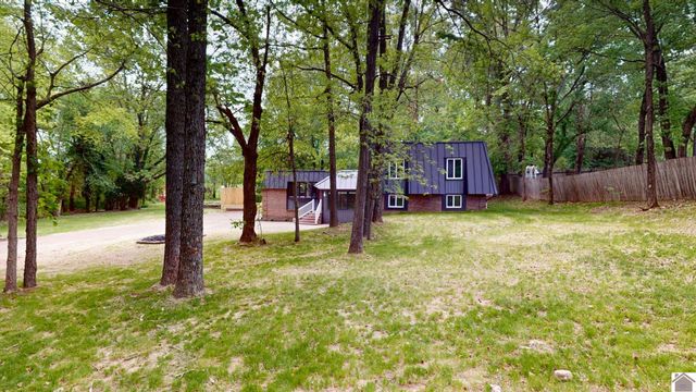 130 Garland Drive, Paducah, KY 42001