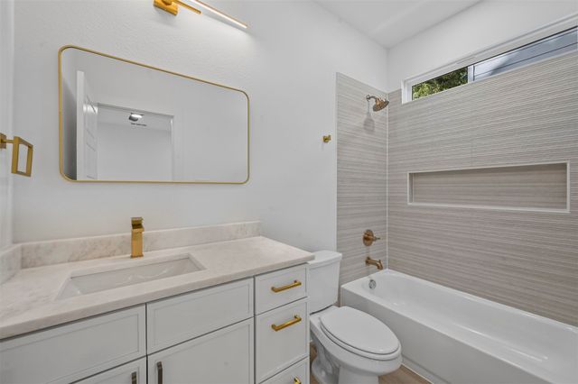 2413 Easley, Dallas, TX 75215