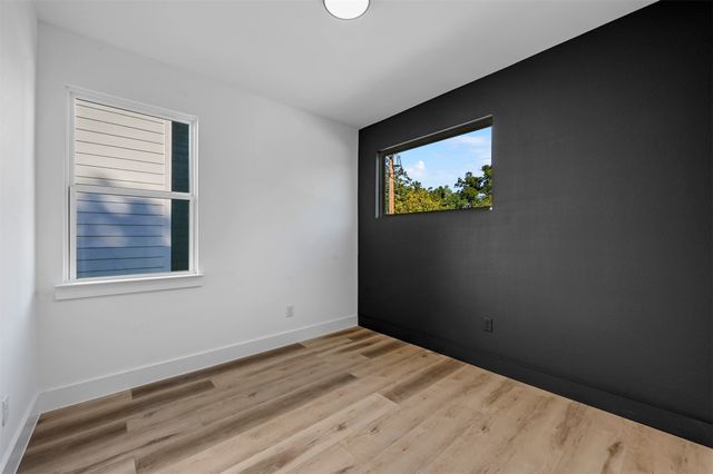 2413 Easley, Dallas, TX 75215