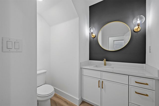2413 Easley, Dallas, TX 75215