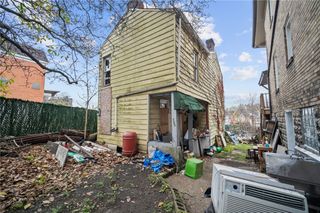 125 Saint Joseph, Mt Oliver, PA 15210