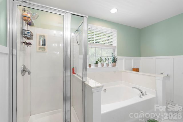 6005 Boathouse Lane A, Cramerton, NC 28032