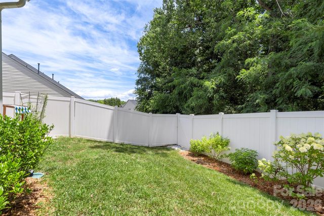 6005 Boathouse Lane A, Cramerton, NC 28032