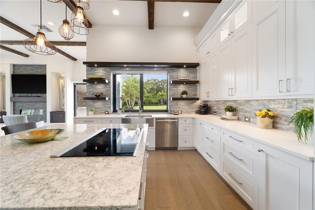 6582 Trail BLVD, Naples, FL 34108