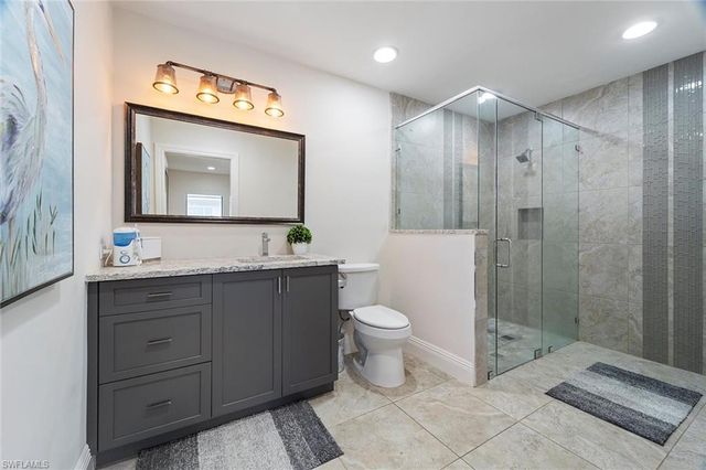 6582 Trail BLVD, Naples, FL 34108