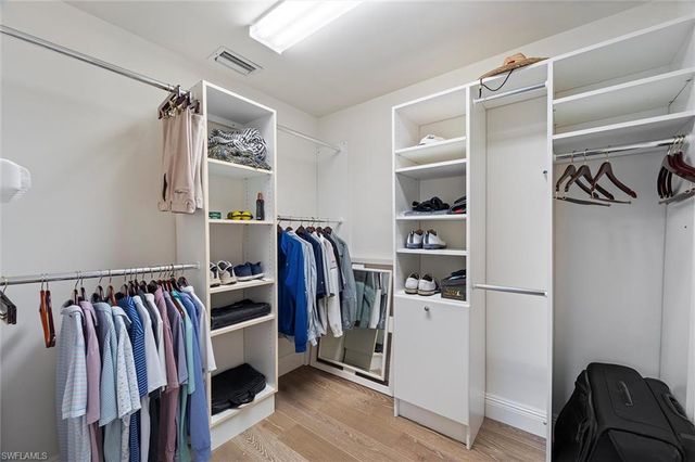 6582 Trail BLVD, Naples, FL 34108