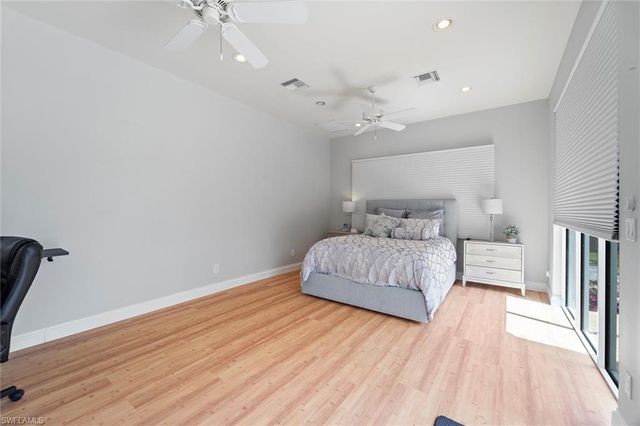 6582 Trail BLVD, Naples, FL 34108