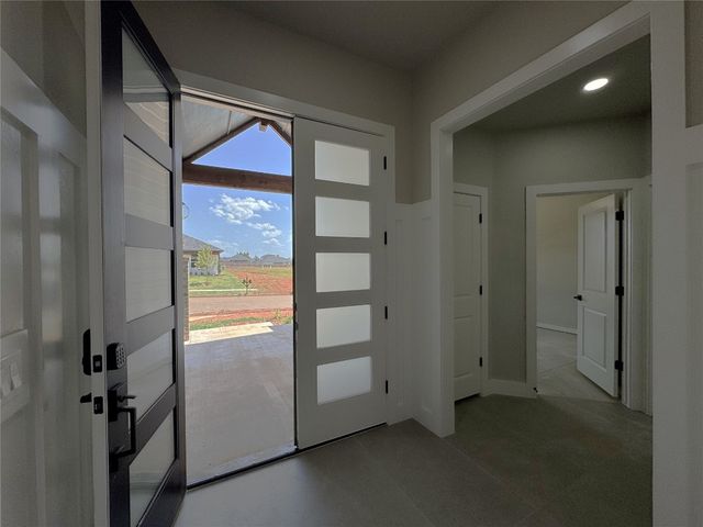 7129 NW 155th Street, Edmond, OK 73013