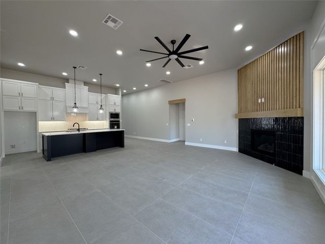7129 NW 155th Street, Edmond, OK 73013