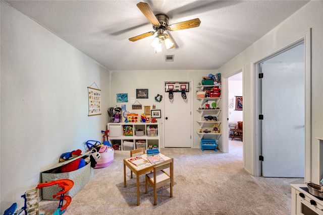 4368 Florance Road, Ponder, TX 76259