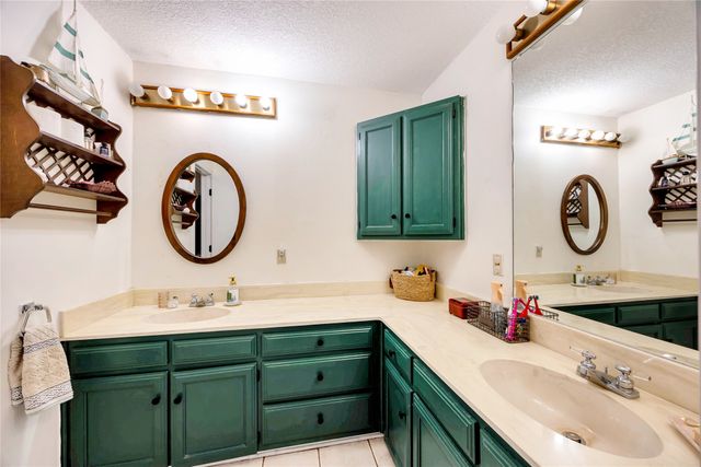 4368 Florance Road, Ponder, TX 76259
