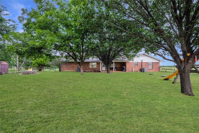 4368 Florance Road, Ponder, TX 76259