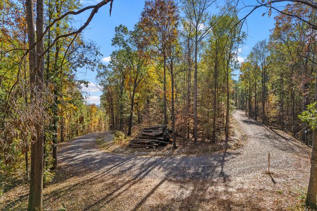 4 County Road 29, Riceville, TN 37370