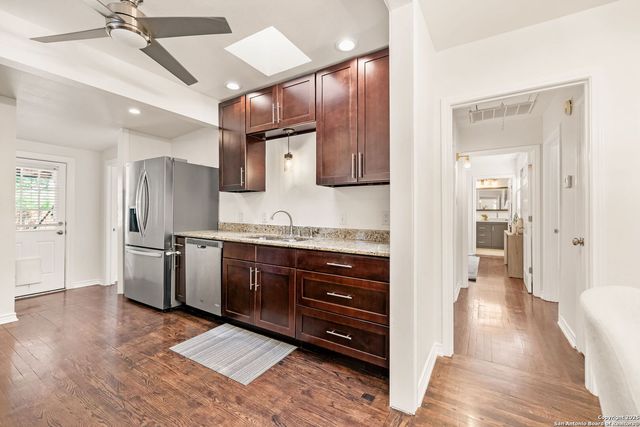 511 N Meadowlane, San Antonio, TX 78209