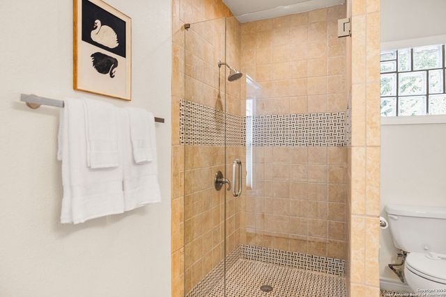 511 N Meadowlane, San Antonio, TX 78209