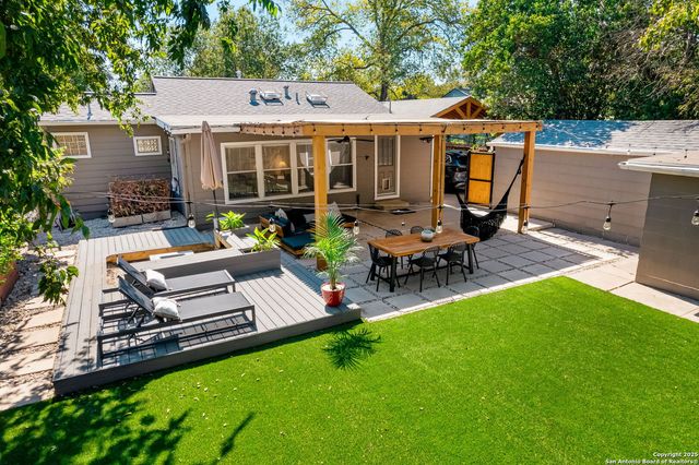 511 N Meadowlane, San Antonio, TX 78209