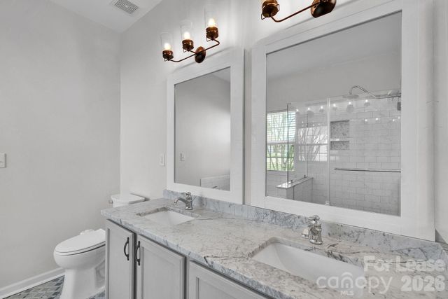 9815 Nottinghill Lane, Charlotte, NC 28269