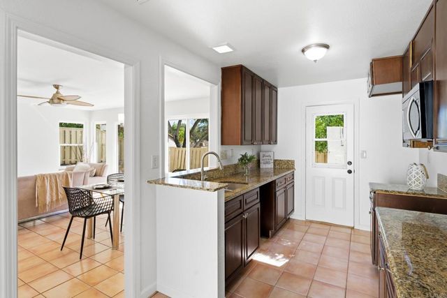 1823 Castle, Escondido, CA 92029