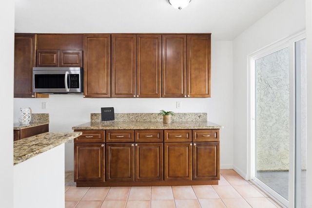 1823 Castle, Escondido, CA 92029