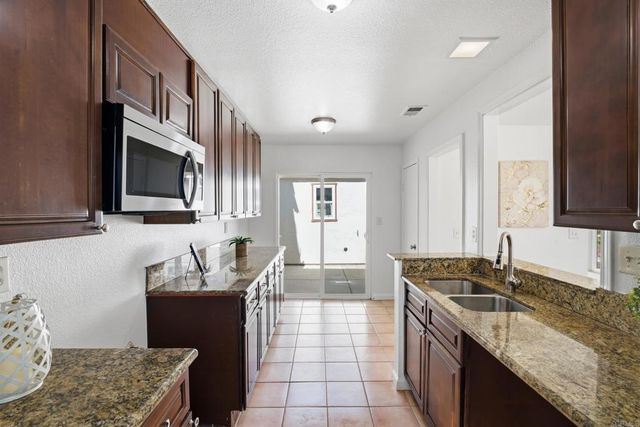 1823 Castle, Escondido, CA 92029