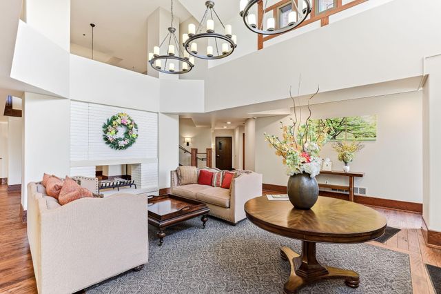 3251 Louisiana Avenue S 323, Saint Louis Park, MN 55426