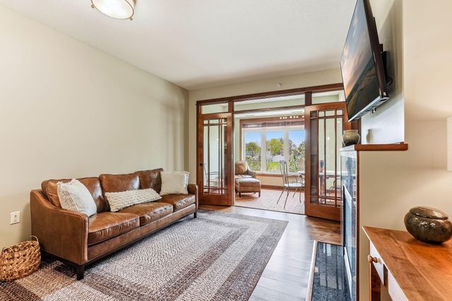 3251 Louisiana Avenue S 323, Saint Louis Park, MN 55426