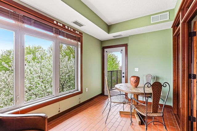 3251 Louisiana Avenue S 323, Saint Louis Park, MN 55426