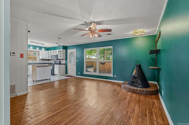 1804 Rich Rd, Jonesboro, AR 72401