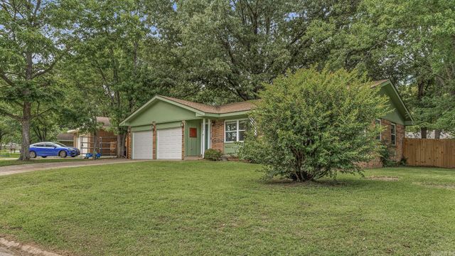 1804 Rich Rd, Jonesboro, AR 72401