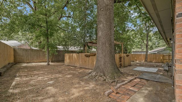1804 Rich Rd, Jonesboro, AR 72401