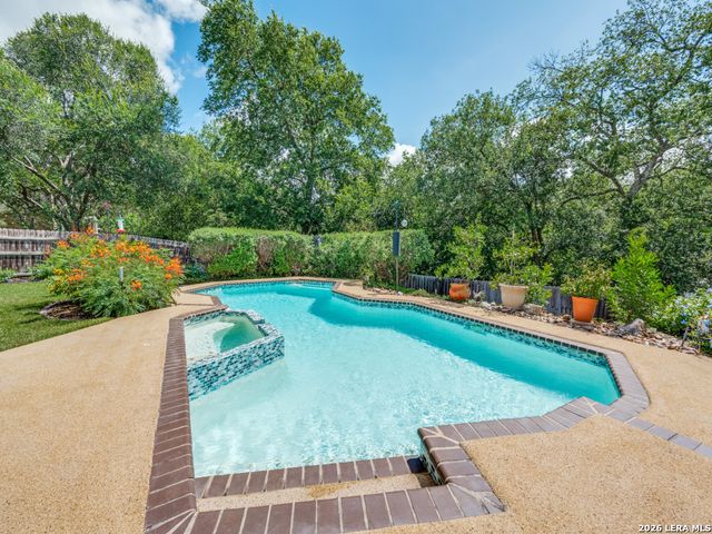 2255 Encino Loop, San Antonio, TX 78259