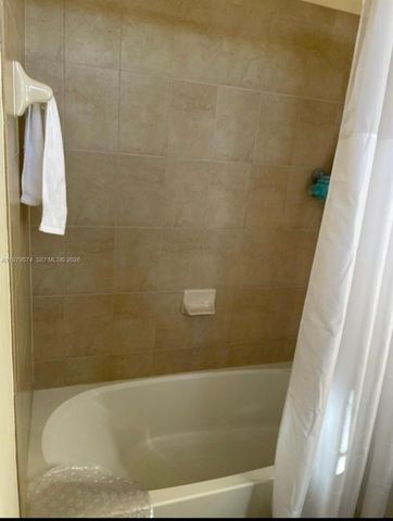 3203 SE 6th St, Homestead, FL 33033