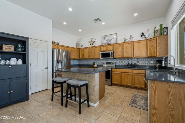 15116 S Camino Rio Puerco, Sahuarita, AZ 85629
