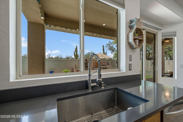 15116 S Camino Rio Puerco, Sahuarita, AZ 85629