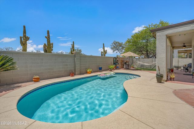 15116 S Camino Rio Puerco, Sahuarita, AZ 85629