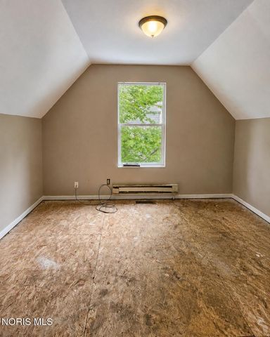 2270 Franklin Avenue, Toledo, OH 43620