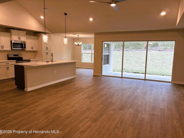 194 Cypress Boulevard, Homosassa, FL 34446