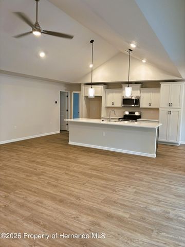 194 Cypress Boulevard, Homosassa, FL 34446