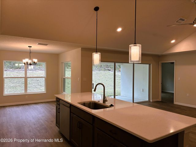 194 Cypress Boulevard, Homosassa, FL 34446