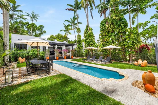 1225 Alhambra Circle, Coral Gables, FL 33134