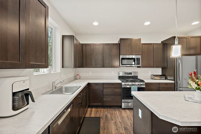 2277 Lapush Avenue SE, Port Orchard, WA 98366