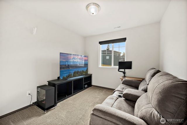 2277 Lapush Avenue SE, Port Orchard, WA 98366