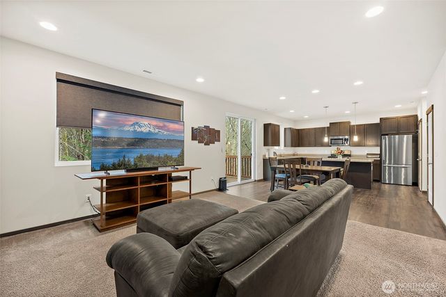 2277 Lapush Avenue SE, Port Orchard, WA 98366