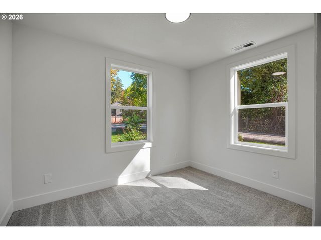 19510 Se KAY St, Milwaukie, OR 97267