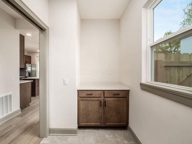 145 Hayden Avenue, Columbus, OH 43222