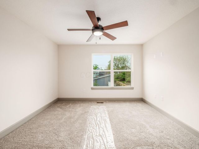 145 Hayden Avenue, Columbus, OH 43222